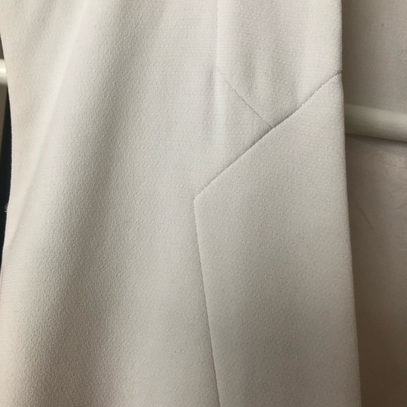 🐿 Gorgeous TopShop Sleeveless off White Vest Size 4 US Made in Romania🐿 - Picture 7 of 12